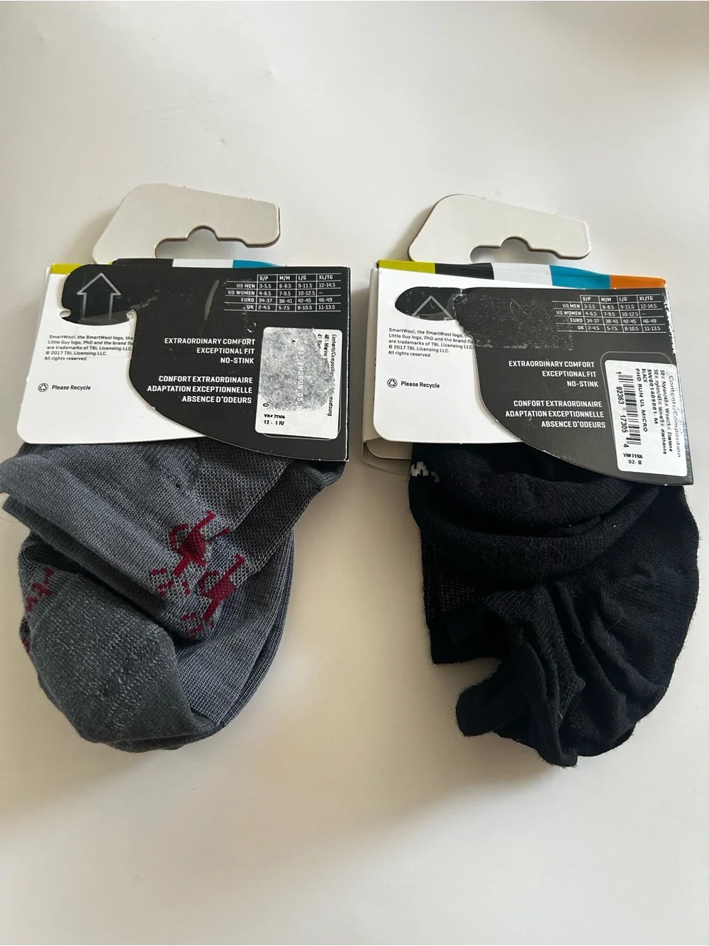 Smartwool PhD Run Low Cut Merino Wool Socks 2 Pairs Size Medium Black & Gray NWT